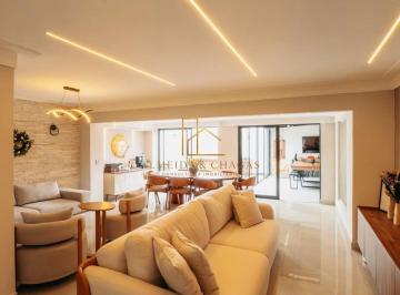 Casa · 180m² · 3 Quartos · 3 Vagas · Residencial Tamboré 5