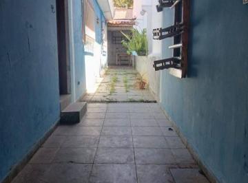 7bb8edf2a04ea4f37b663ce1781652a7e848d8f3 · CASA TÉRREA EM ÓTIMA LOCALIZAÇÃO