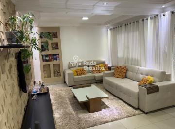 Casa · 400m² · 6 Quartos · 8 Vagas · Quadra 9 |  Casa Sobrado - 6 Quartos - Reformada - Piscina - Área gourmet - Aceita permuta - Gama Oe