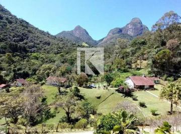 a771f0e0216038416d114ed41767633486869.jpg · SITIO AVENDA PRÓXIMO A MULHER DE PEDRA