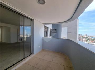 Apartamento · 137m² · 3 Quartos · Apartamento com 3 quartos à venda em Centro - SP