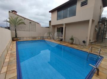 Casa · 237m² · 3 Quartos · Casa com 3 quartos à venda em Jardim leocádia - SP