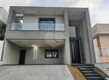 Casa · 213m² · 3 Quartos · Condomínio com 3 quartos à venda em Wanel ville - SP