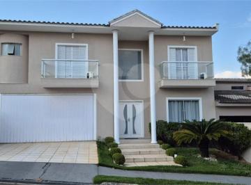 Casa · 302m² · 5 Quartos · 2 Vagas · Condomínio com 5 quartos à venda em Aparecidinha - SP