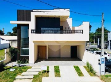 Casa · 225m² · 4 Quartos · Condomínio com 4 quartos à venda em Cajuru do sul - SP