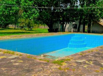Rural de 2 quartos, Guapimirim · Sítio em Guapimirim ( Vale das Pedrinhas)