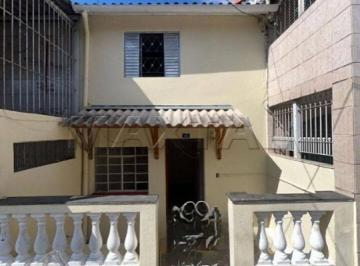 Casa · 60m² · 2 Quartos · Sobrado à venda na região do Tremembé com 72m², com 2 quartos e 1 banheiro.