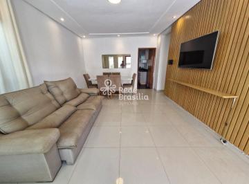 Casa · 230m² · 3 Quartos · 2 Vagas · Rua 3B - Casa em Condomínio à venda, 3 quartos, sendo 2 suítes, 2 vagas, piscina e churrasqueira - V