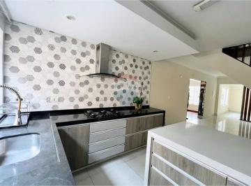 Casa · 315m² · 4 Quartos · 4 Vagas · Casa 4 dormitórios - Travessa da Av. Guarulhos