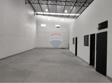Comercial · 900m² · 2 Vagas · Galpão Novo no Centro de São José dos Campos para Locação, Pé Direito de 8 metros.
