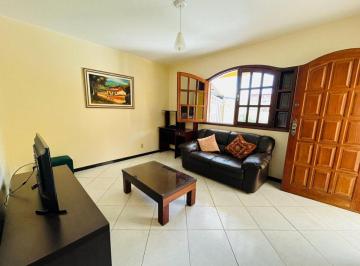 Casa de 4 quartos, Brasília · Casa a venda no Guará II, com HABITE-SE,