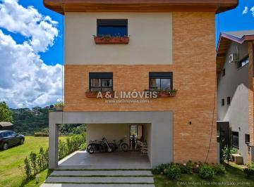 Casa · 254m² · 4 Quartos · 2 Vagas · Casa em Condomínio | Campos do Jordão | 4 Suítes e Porteira Fechada