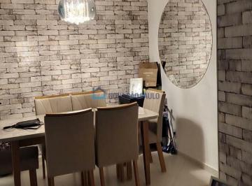 Apartamento · 85m² · 3 Quartos · 2 Vagas · Apartamento com 3 quartos, com varanda.