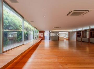 Casa · 673m² · 3 Quartos · 5 Vagas · Jardim Paulista 673,0m² Área Privativa 3 Suítes Vagas
