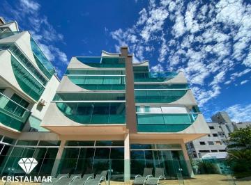 Apartamento · 72m² · 2 Quartos · 2 Vagas · Frente mar em 4 Ilhas, 2 dormitórios mobiliado na praia Bandeira Azul