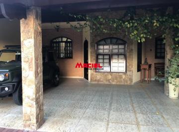 Casa · 270m² · 3 Quartos · 8 Vagas · Ótima Oportunidade ! Linda Casa Mobiliada em Caçapava