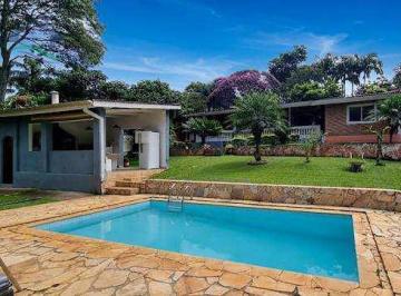 Casa · 180m² · 3 Quartos · 4 Vagas · Casa Condomínio com piscina Estancia dos Lagos Atibaia /SP