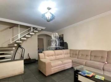 Casa · 151m² · 5 Quartos · 2 Vagas · Morumbi - CASA ASSOBRADADA de 180 m² com 5 dormitórios, 2 suítes, 4 banheiros e
