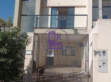 Casa · 125m² · 3 Quartos · 2 Vagas · Casa a Venda com 3 quartos em Cambe-PR