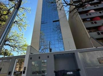 Apartamento · 64m² · 2 Quartos · 1 Vaga · Apartamento com 2 dormitórios para alugar, 64 m² por R$ 3.500,00/mês - Zona 07 - Maringá/PR