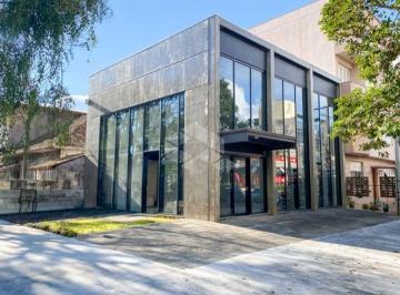 Comercial · 140m² · 5 Vagas · Loja 140M² - para Alugar