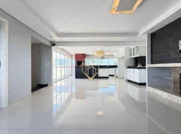 Apartamento de 3 quartos, Curitiba · Cobertura duplex com piscina no Bigorrilho
