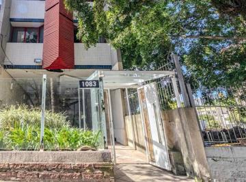 Casa · 40m² · Sala Comercial em Menino Deus