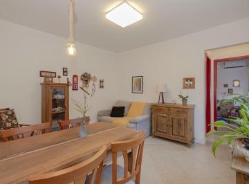 Apartamento · 43m² · 1 Quarto · 1 Vaga · Apartamento em Menino Deus