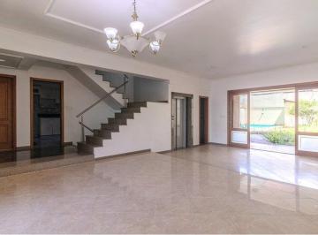 Casa · 549m² · 3 Quartos · 6 Vagas · Casa em Chácara das Pedras