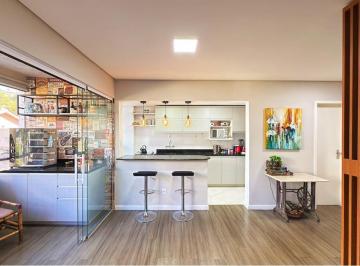 Apartamento · 63m² · 2 Quartos · 1 Vaga · Apartamento em Teresópolis