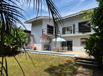 Casa · 250m² · 5 Quartos · 4 Vagas · Casa de condomínio em  Rua Aprovada 693 - Guaratuba - Bertioga/SP