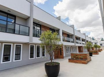 Casa · 240m² · 3 Quartos · 3 Vagas · Casa em condomínio fechado no Santo Inácio com 3 s
