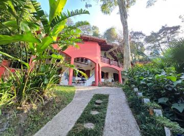 aa2cf892-0149-43dc-b24b-425b6e032977 · Espetacular casa para venda em Parque Petrópolis com 3 quartos, sendo 1 suíte, 197m²