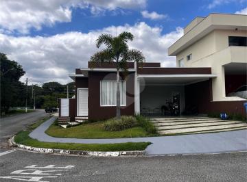 Casa · 220m² · 3 Quartos · Condomínio com 3 quartos à venda em Além ponte - SP