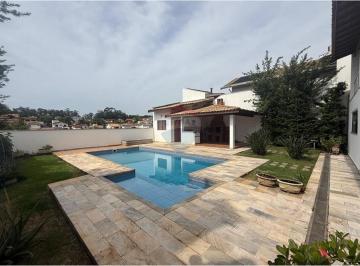 Casa · 216m² · 3 Quartos · 4 Vagas · Casa para locação em condomínio fechado, 3 suítes, piscina e área gourmet, 216 m² de área constru