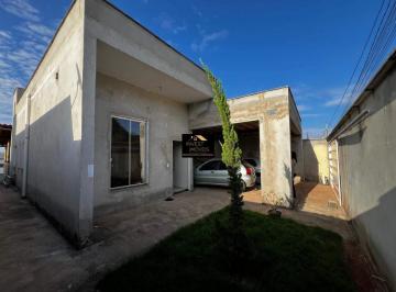 Casa · 228m² · 3 Quartos · 3 Vagas · Casa em excelente terreno de 360m² em Mateus Leme/MG