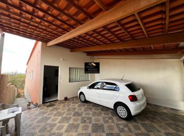 Casa · 88m² · 3 Quartos · 2 Vagas · Casa à venda, 3 quartos, 2 vagas, São Geraldo - FLORESTAL/MG
