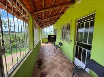 Casa · 60m² · 2 Quartos · Seu novo lar está aqui — linda e aconchegante!