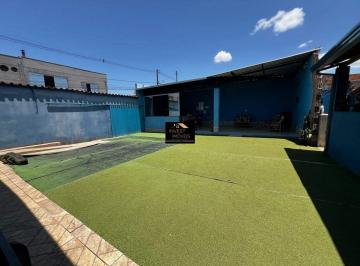 Casa · 200m² · 3 Quartos · 3 Vagas · Casa residencial e comercial à venda em Juatuba/MG
