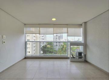 Apartamento de 2 quartos, São Paulo · Campo Belo Reformado 2 Vagas 2 Quartos Varanda Andar Alto Pronto Para Morar