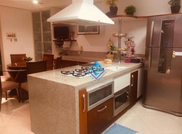 Casa · 256m² · 3 Quartos · 4 Vagas · Sobrado em Jardim Las Vegas, Santo André/SP de 256m² 3 quartos à venda por R$ 860.000,00