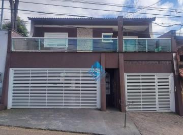 Casa · 448m² · 7 Quartos · 8 Vagas · Sobrado em Vila Pires, Santo André/SP de 448m² 7 quartos à venda por R$ 1.760.000,00