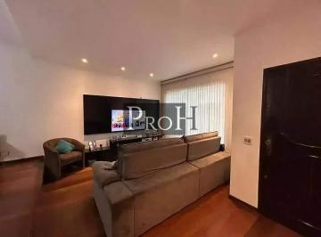 Casa · 201m² · 3 Quartos · 3 Vagas · Sobrado em Vila Margarida, São Bernardo do Campo/SP de 201m² 3 quartos à venda por R$ 1.300.000,00