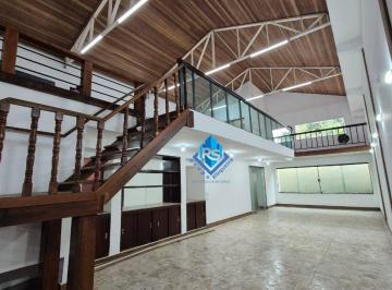 Comercial · 277m² · Salão em Jardim, Santo André/SP de 277m² para locação R$ 16.000,00/mes