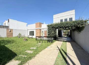 Casa · 285m² · 4 Quartos · 2 Vagas · Casa em Jardim Carvalho, Ponta Grossa/PR de 285m² 4 quartos para locação R$ 4.900,00/mes