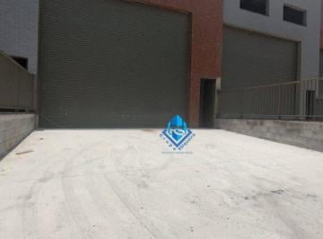 Comercial · 300m² · 4 Vagas · Galpão em Vila Euro, São Bernardo do Campo/SP de 300m² para locação R$ 15.000,00/mes