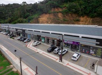 Comercial · 840m² · Sala em Espinheiros, Itajaí/SC de 0m² para locação R$ 8.500,00/mes