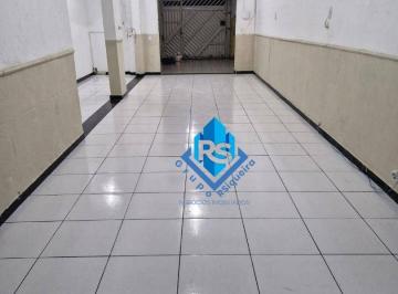 Comercial · 70m² · Salão em Canhema, Diadema/SP de 70m² para locação R$ 1.450,00/mes