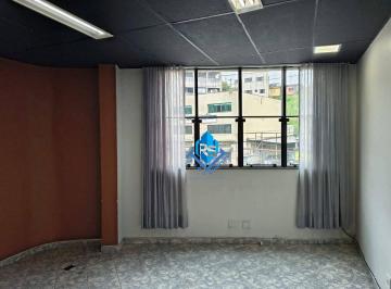 Comercial · 47m² · Sala em Centro, Diadema/SP de 47m² para locação R$ 750,00/mes