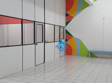 Comercial · 300m² · Salão em Centro, Santo André/SP de 300m² para locação R$ 4.500,00/mes